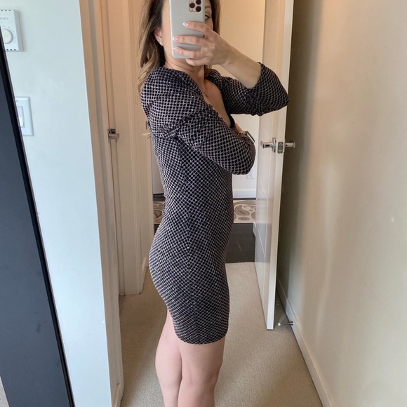 Sparkly gold, low front and low back cocktail dress - Picture 3 of 5